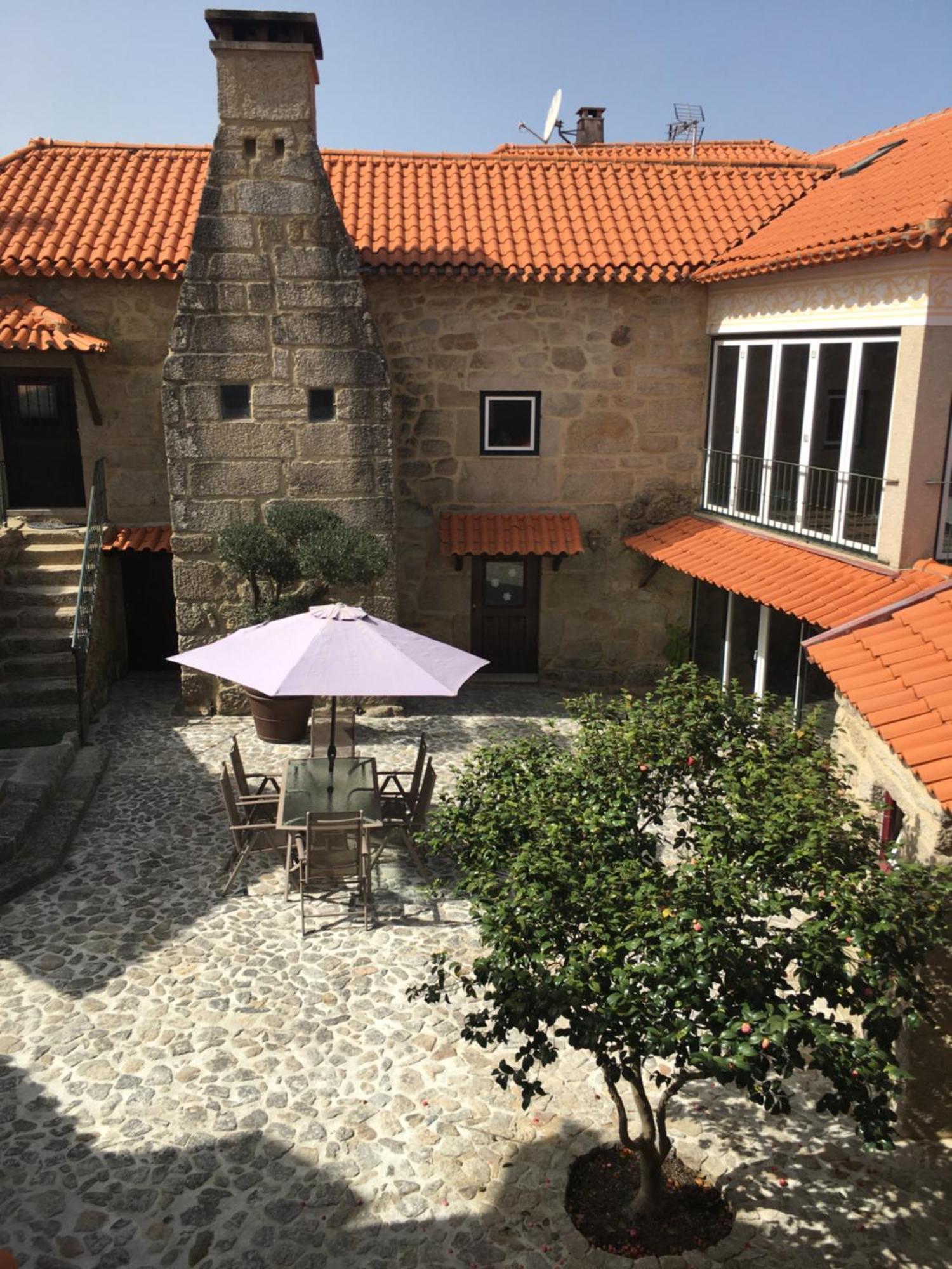 Quinta De Mocamedes - Turismo De Habitacao Hotel Vouzela Luaran gambar
